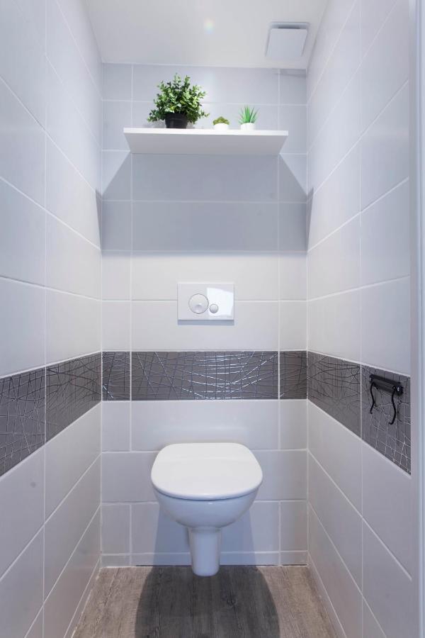 L'Antenne De 1 A 4 Pers - 2 Sdb -1 Balneo Apartment Cognac Luaran gambar