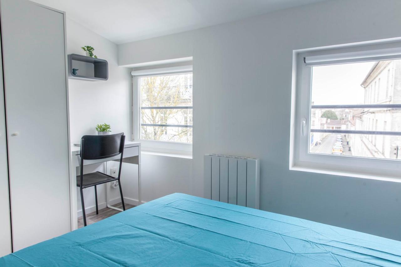 L'Antenne De 1 A 4 Pers - 2 Sdb -1 Balneo Apartment Cognac Luaran gambar